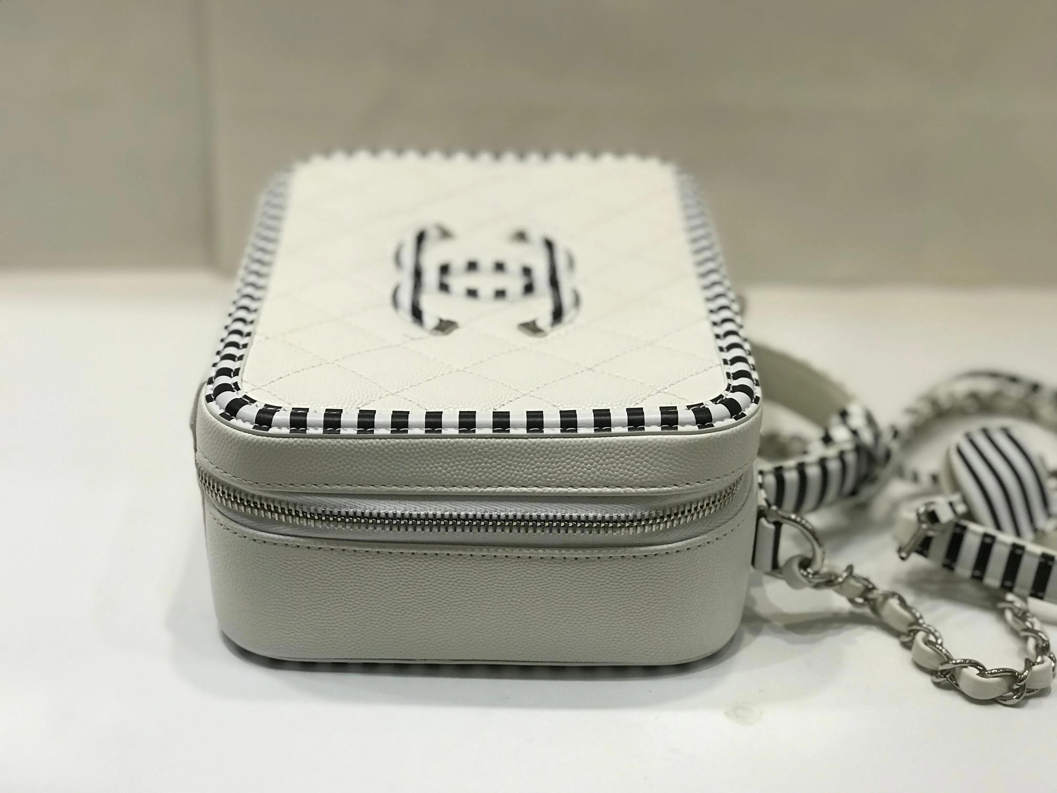 Black and White Striped CC Filigree Medium Caviar Quilted Vanity Case