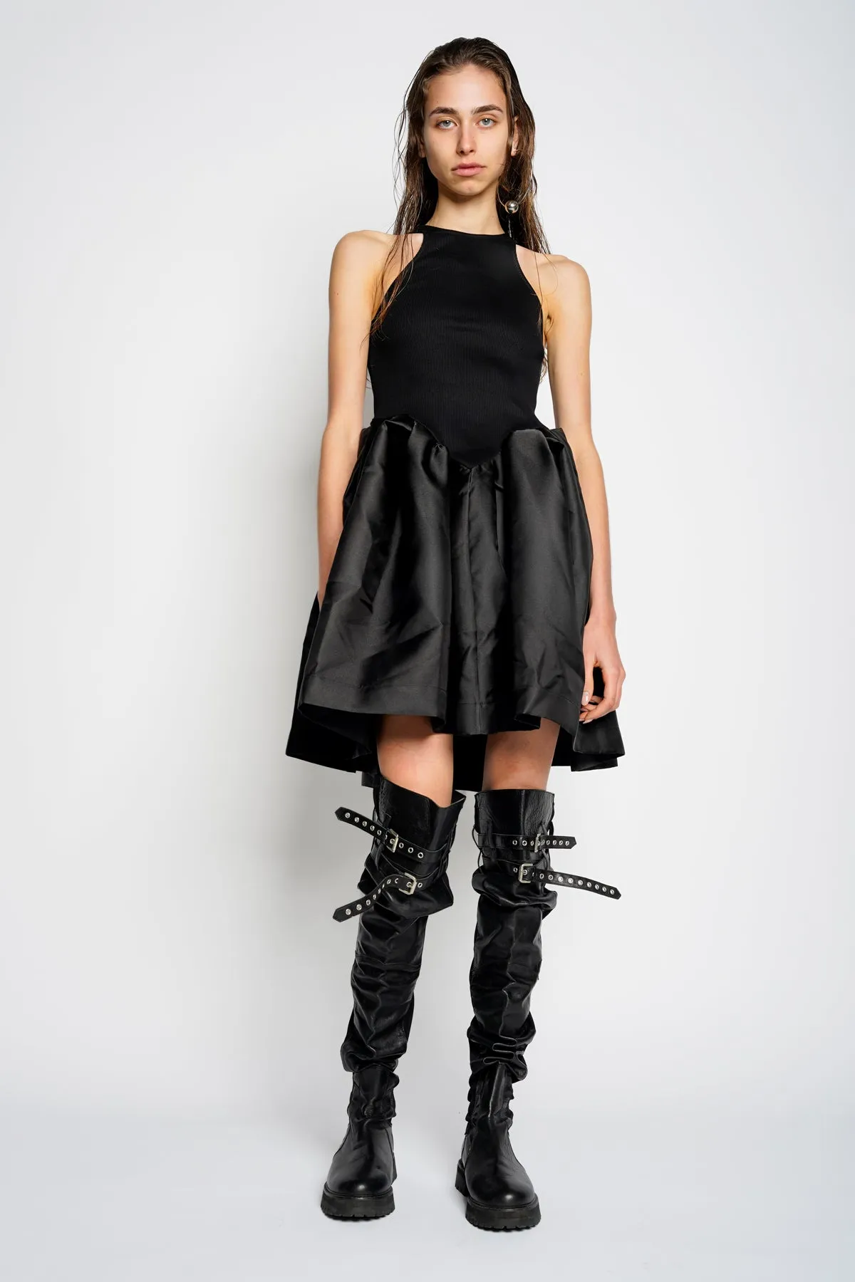 BLACK MINI DRESS WITH TANK TOP SCOOPED