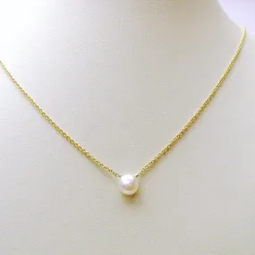 Blanche Necklace / Creamy White Small Freshwater Pearl Necklace