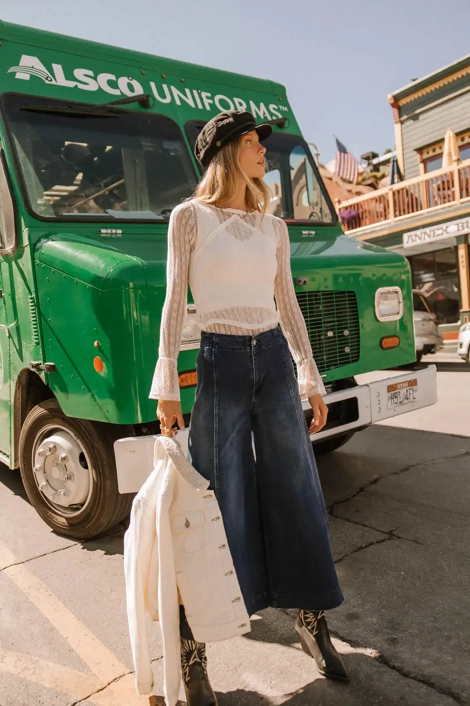 Darla Wide Leg Jeans
