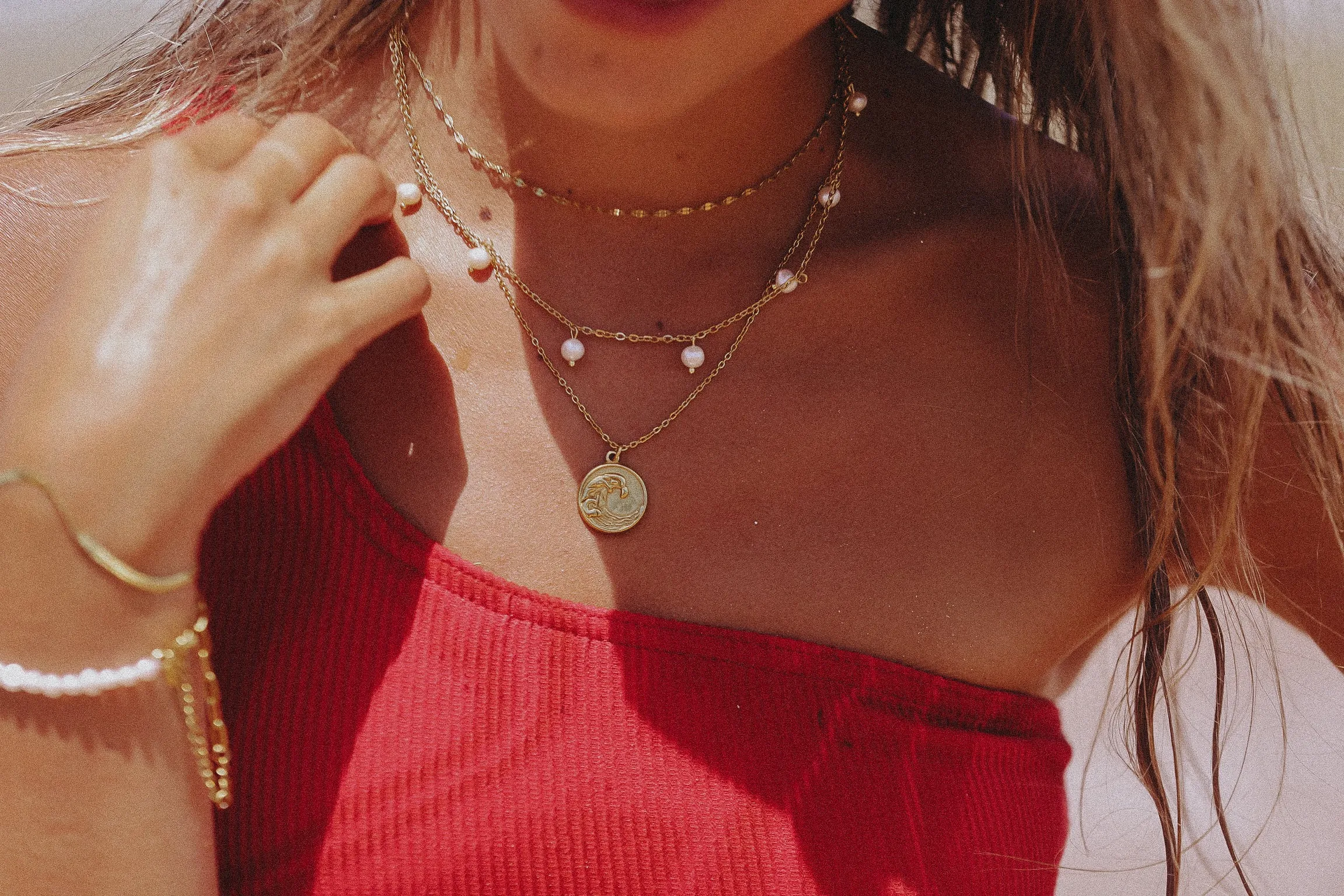 Dripping Pearl Necklace