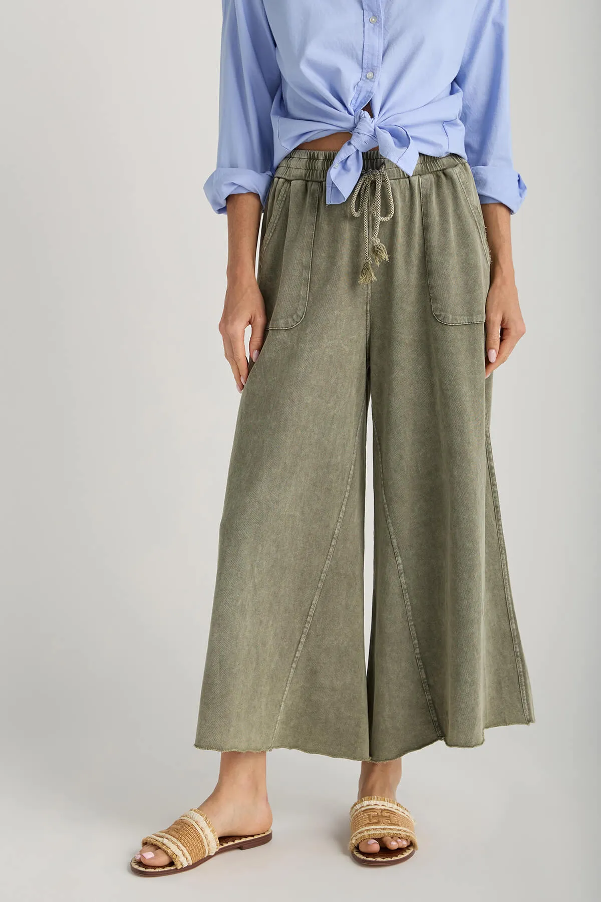 Easel Wide Leg Knit Pants