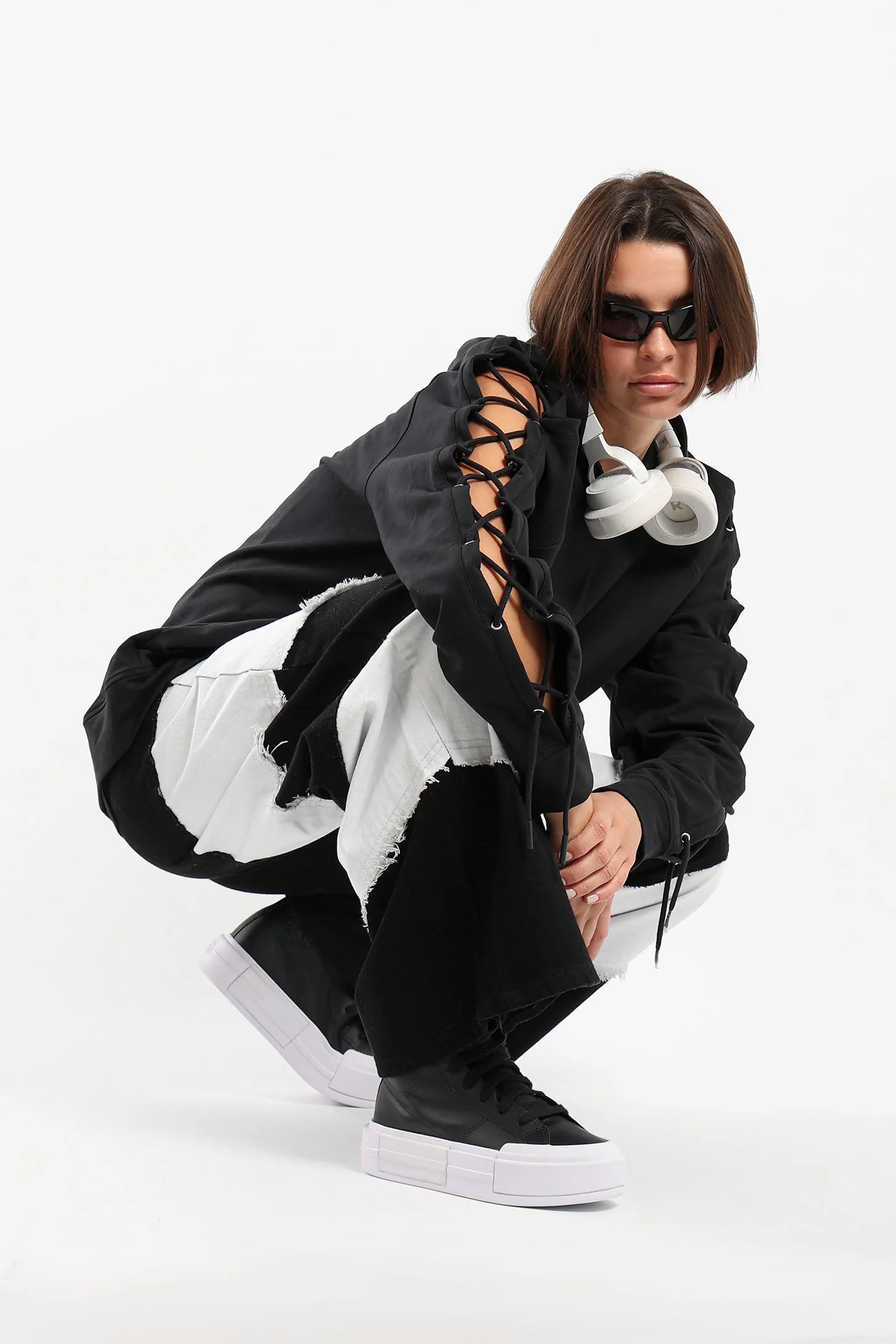 EDGY LACE-UP COMFORT HOODIE - BLACK