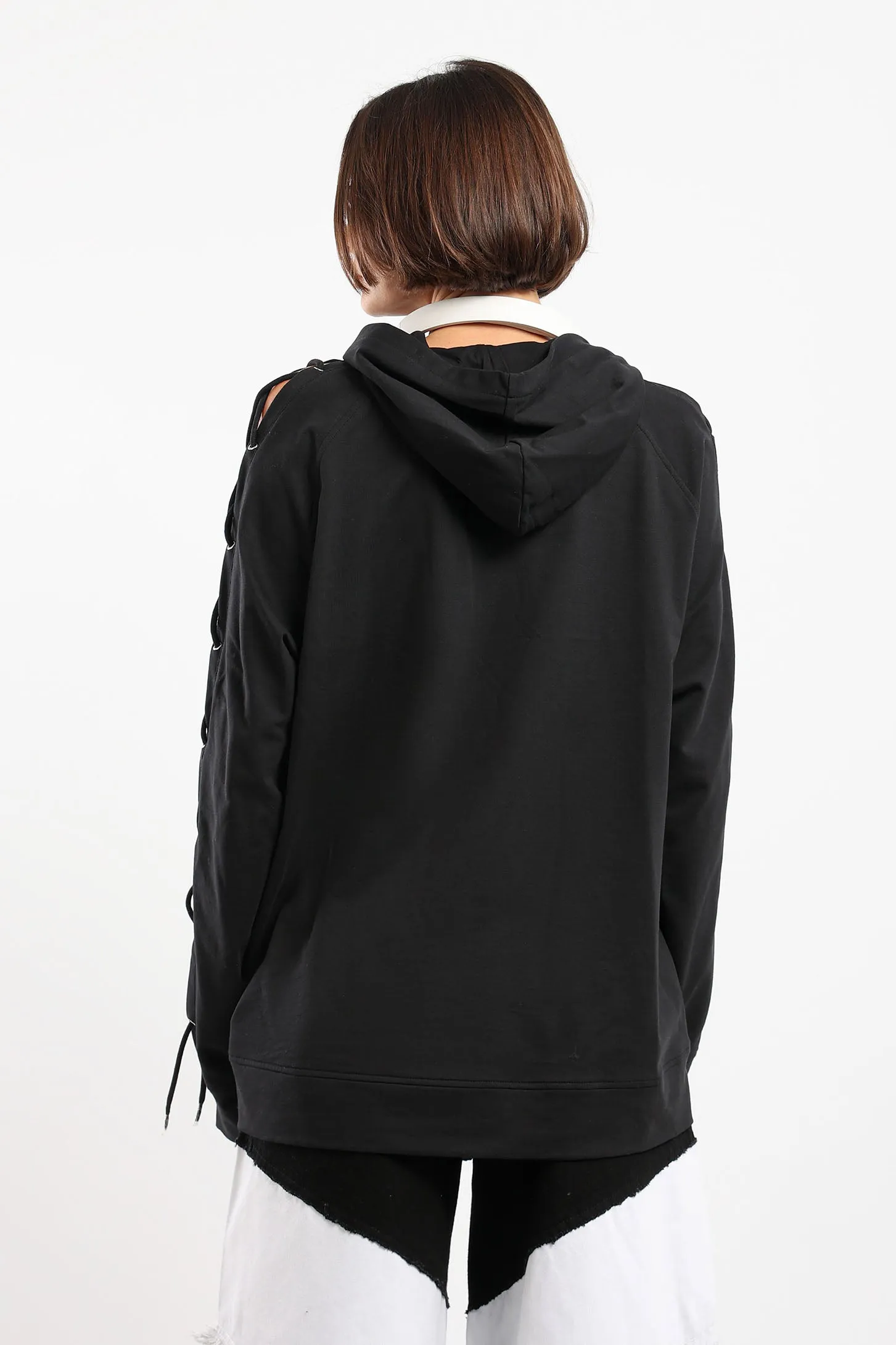 EDGY LACE-UP COMFORT HOODIE - BLACK