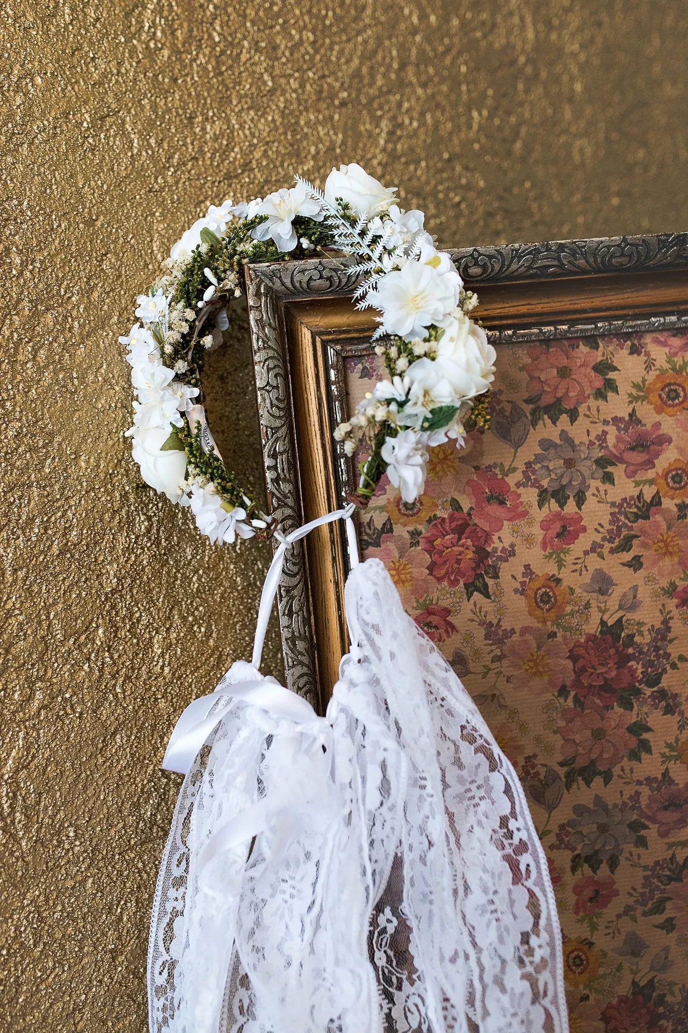 Hair crown with long veil for first holy communion White floral wreath Floral accessories Hair accessories Magaela Handmade