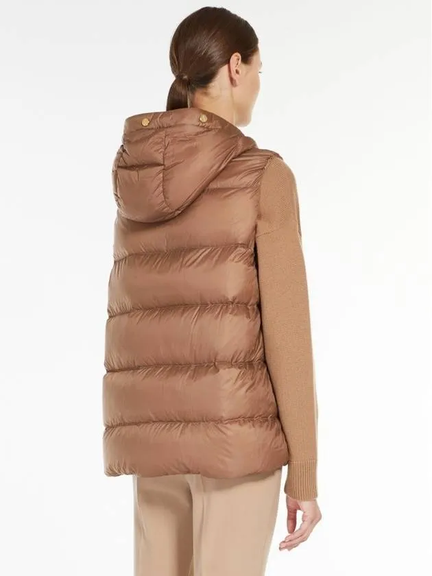 IT38 size Max Mara JSOFT Reversible padded vest 027 Camel 92910337