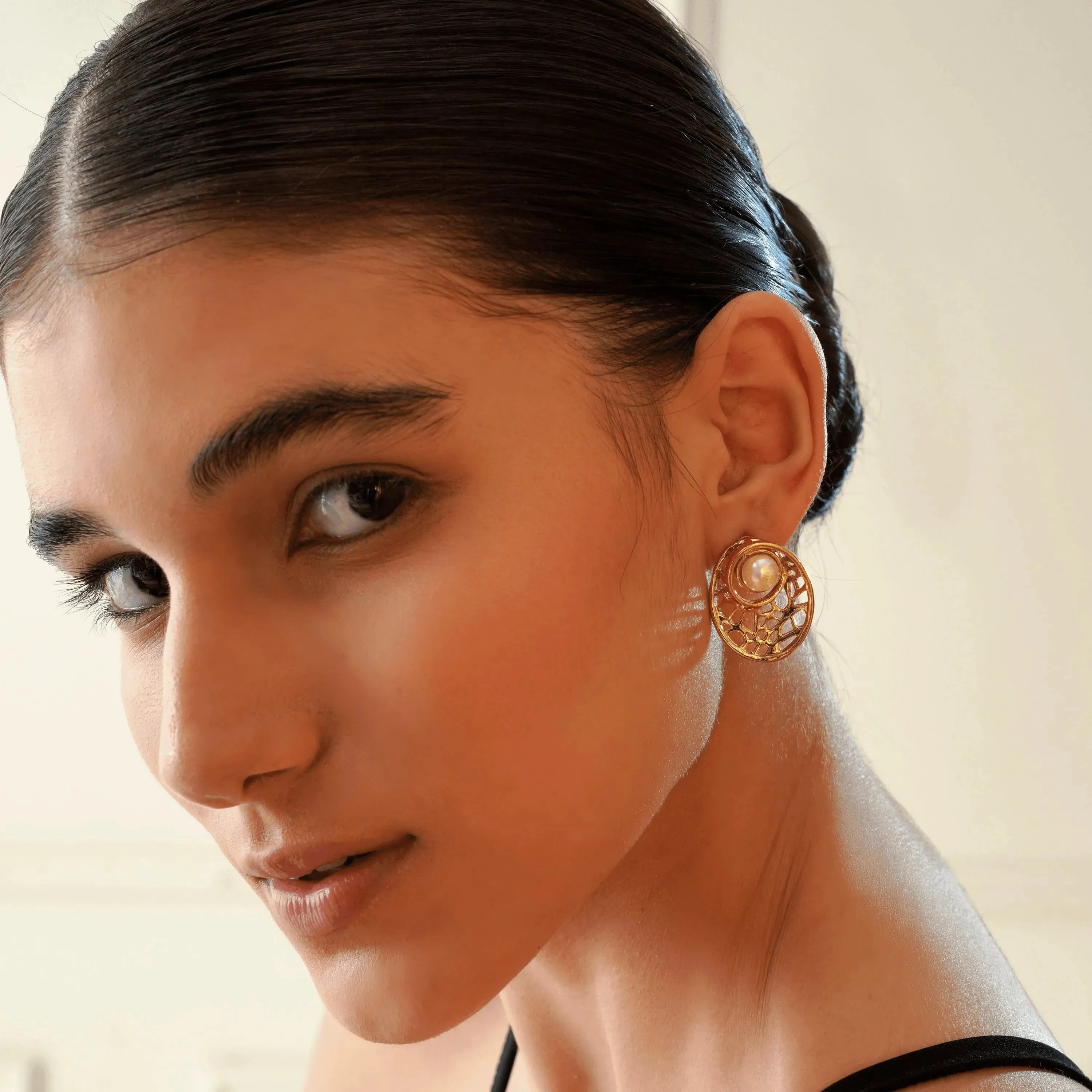 TFC Pearl Fantasia Gold Plated Stud Earrings