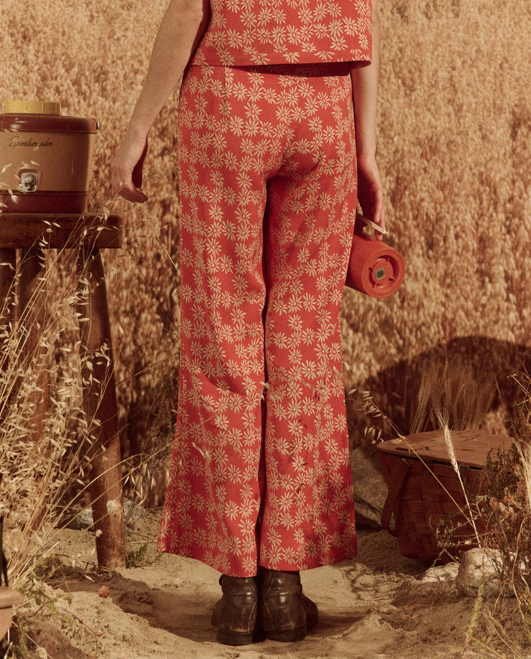 The Dance Pant. -- Desert Red Scattered Daisy
