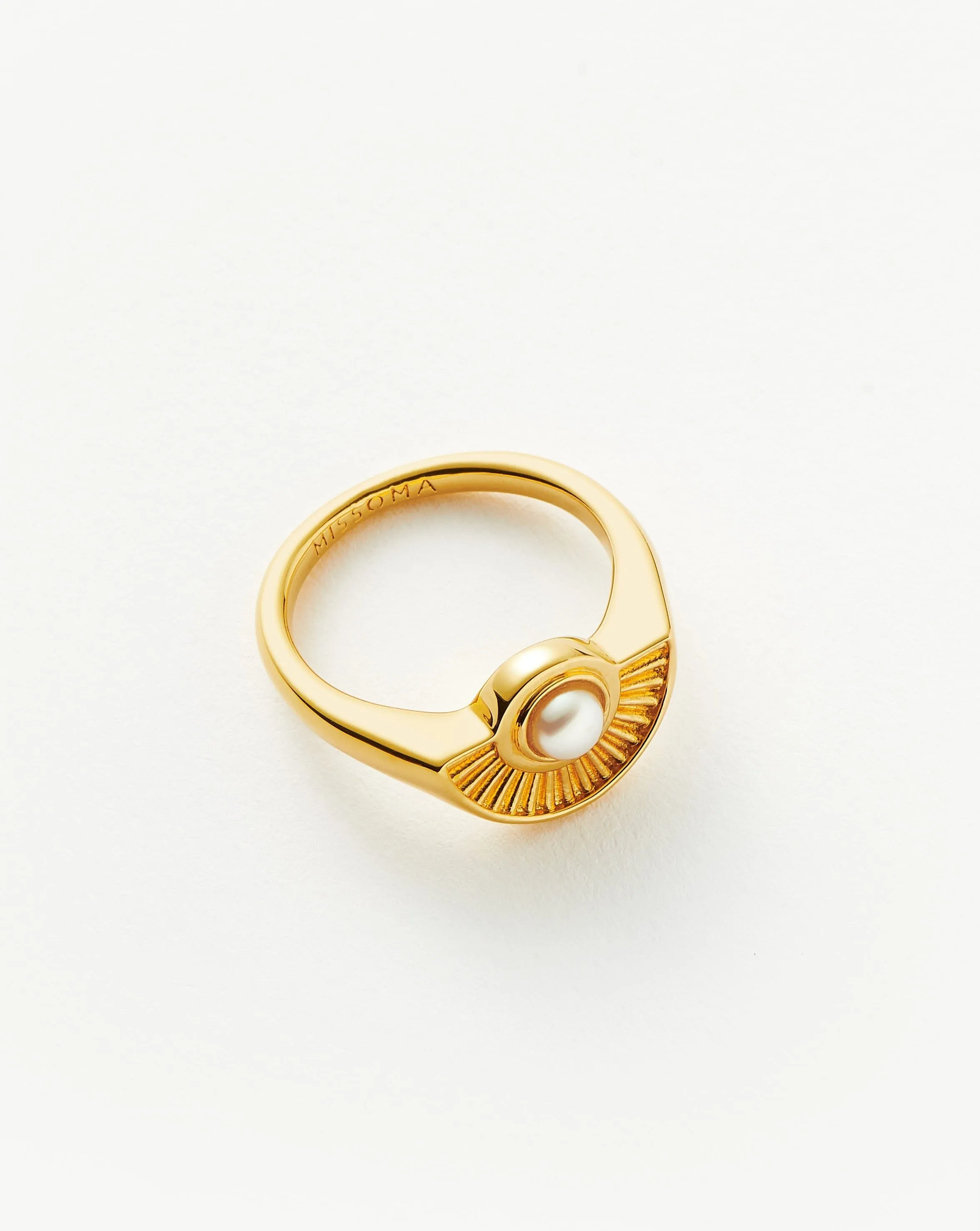 Zenyu Ridge Fan Gemstone Ring